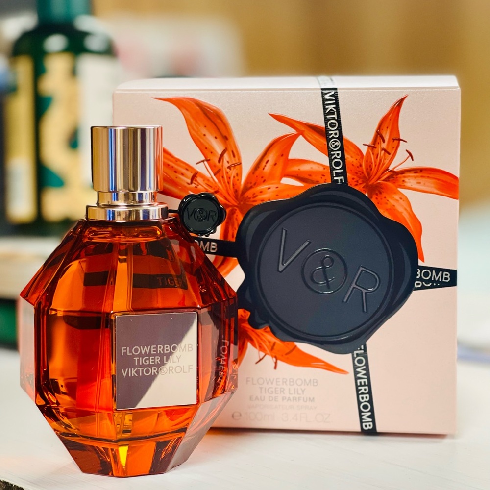 Viktor&Rolf Flowerbomb Tiger Lily 3.4oz